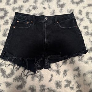 womens abercrombie black high waisted mom shorts, size 8/29, barely worn